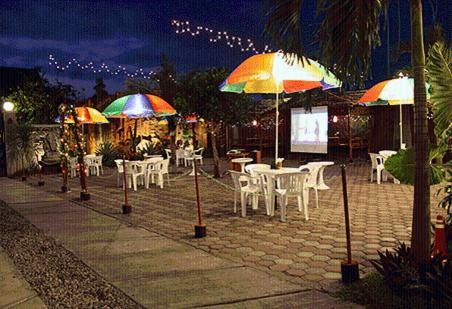Patria Garden Hotel Blitar Exteriér fotografie